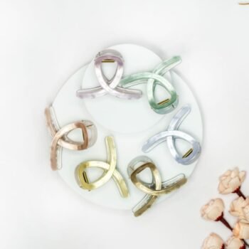 Medium Loop Grace Glossy Hair Claw